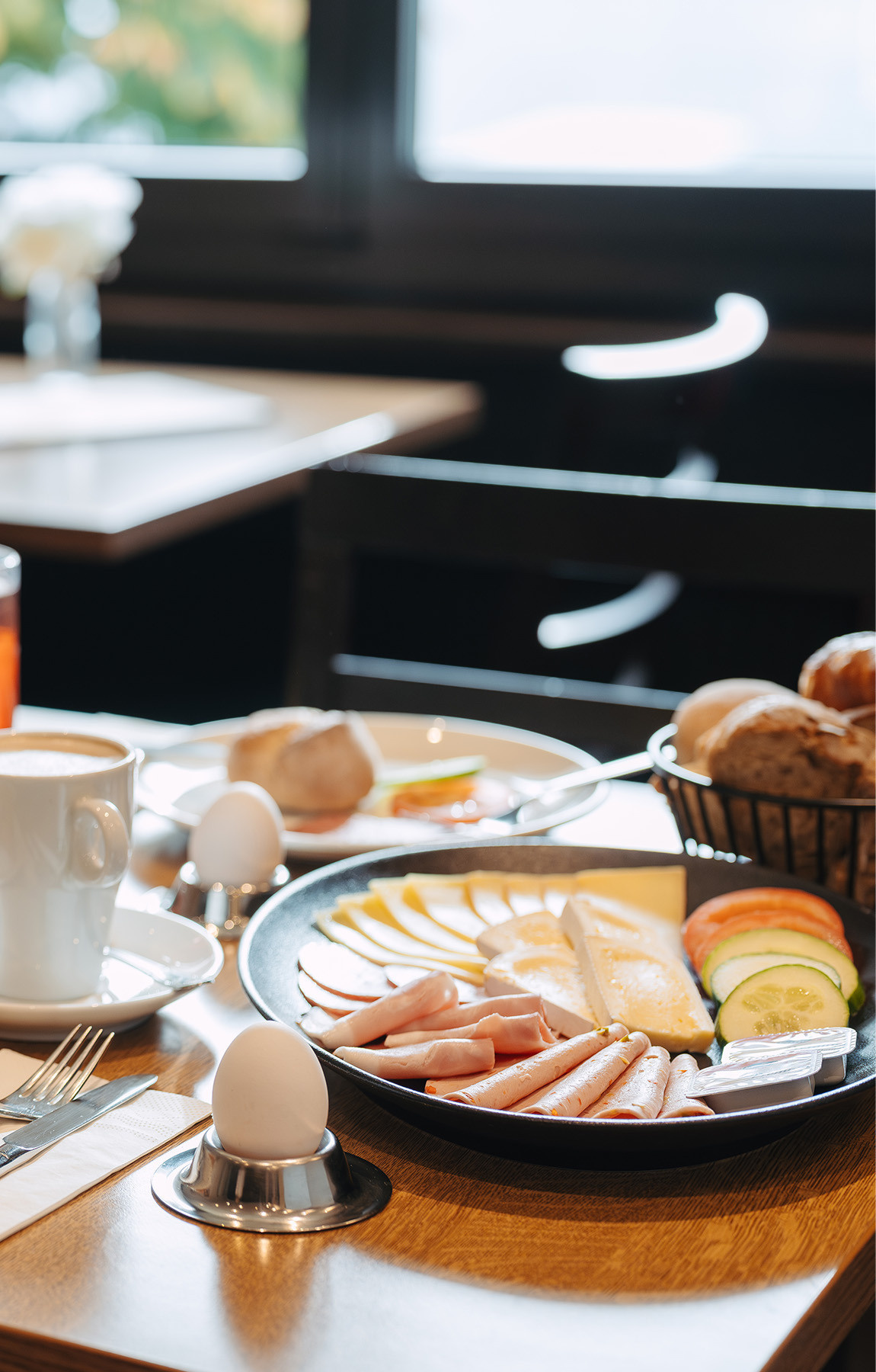 Fruehstueck restaurant gasthaus waldegg horw 02